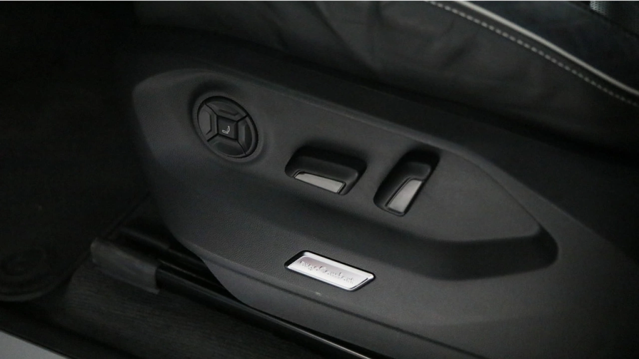 Volkswagen Touareg 3.0 TSI eHybrid 381pk PHEV 4MOTION Elegance
