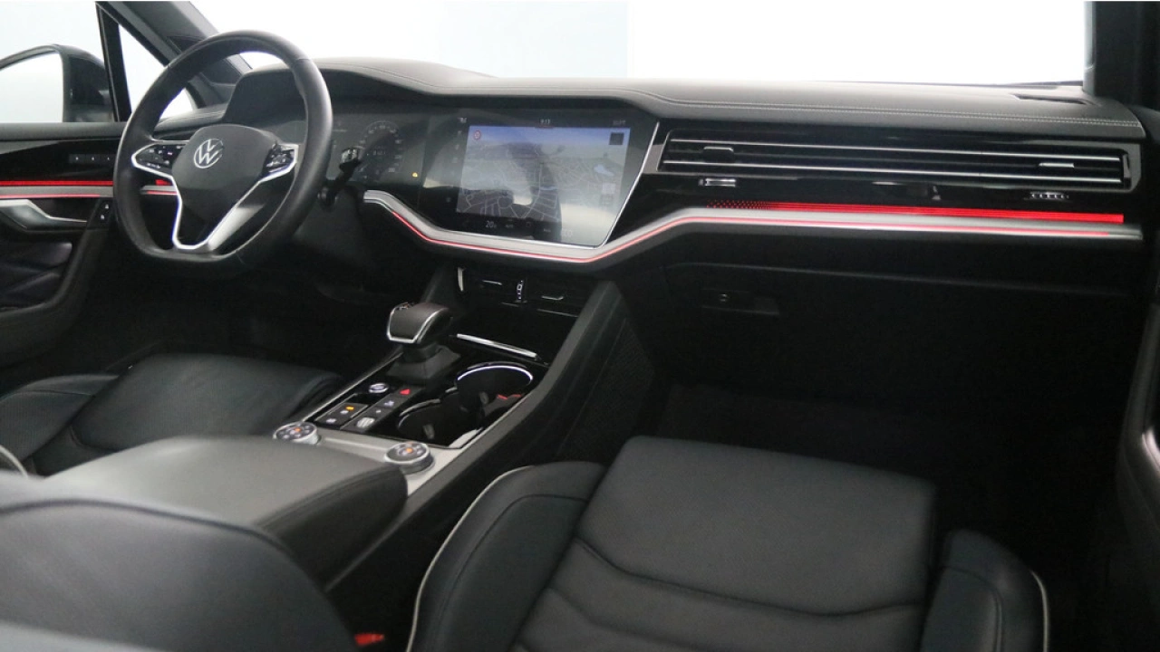 Volkswagen Touareg 3.0 TSI eHybrid 381pk PHEV 4MOTION Elegance