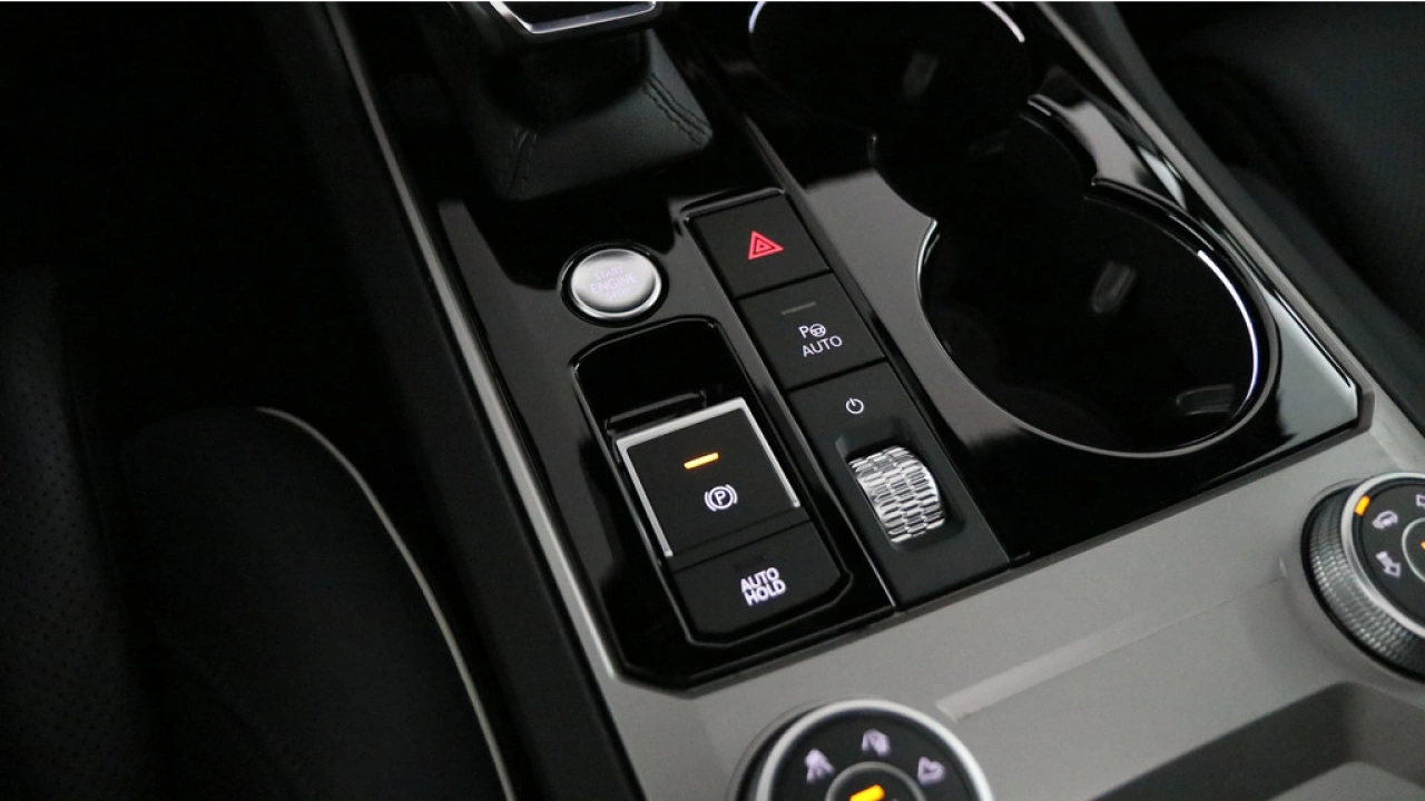 Volkswagen Touareg 3.0 TSI eHybrid 381pk PHEV 4MOTION Elegance