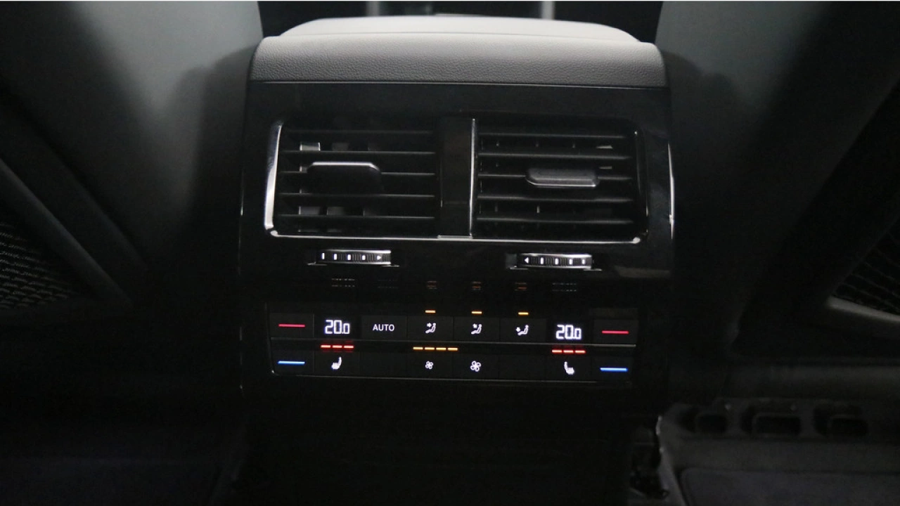 Volkswagen Touareg 3.0 TSI eHybrid 381pk PHEV 4MOTION Elegance