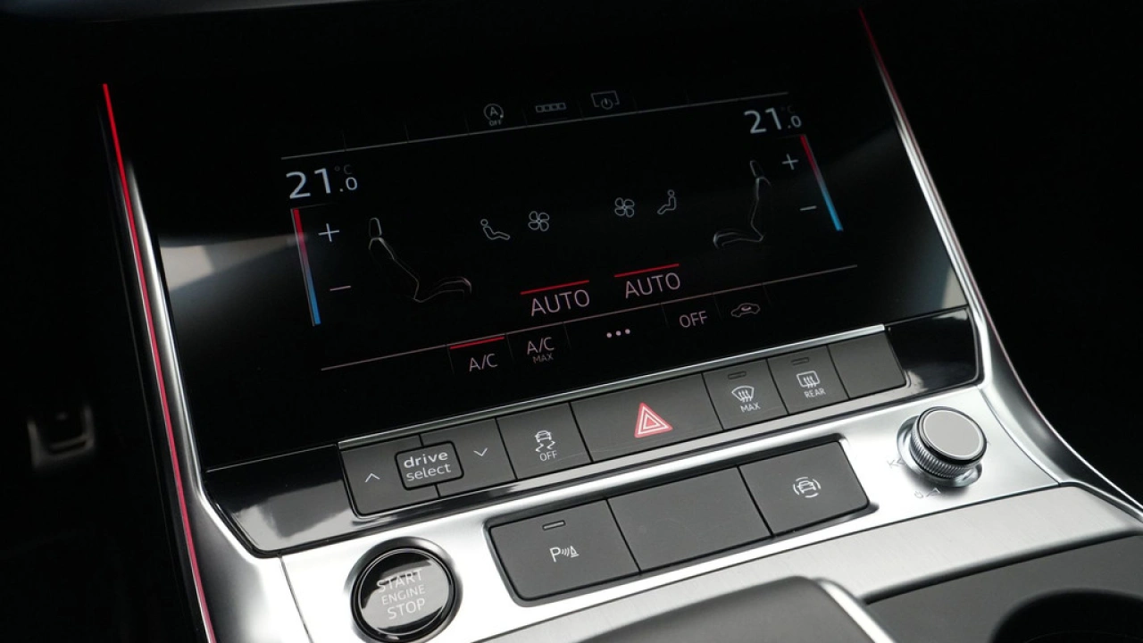 Audi A6 Avant 40 TFSI 204 pk S line edition Competition
