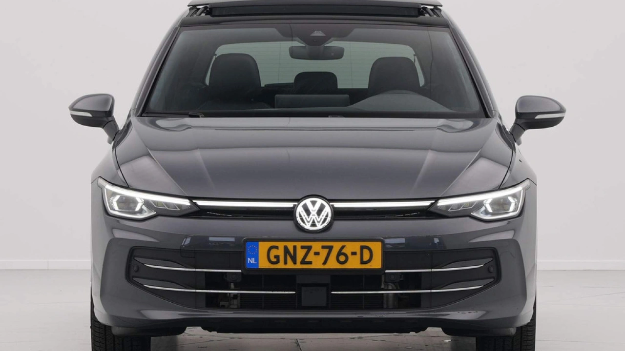 Volkswagen Golf 1.5 eHybrid 50 Edition