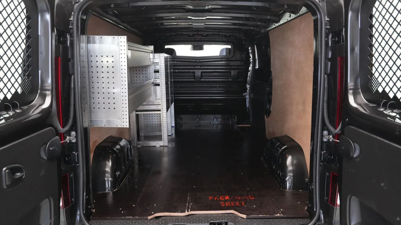 Renault Trafic 2.0 dCi 130 T30 L2H1 Comfort