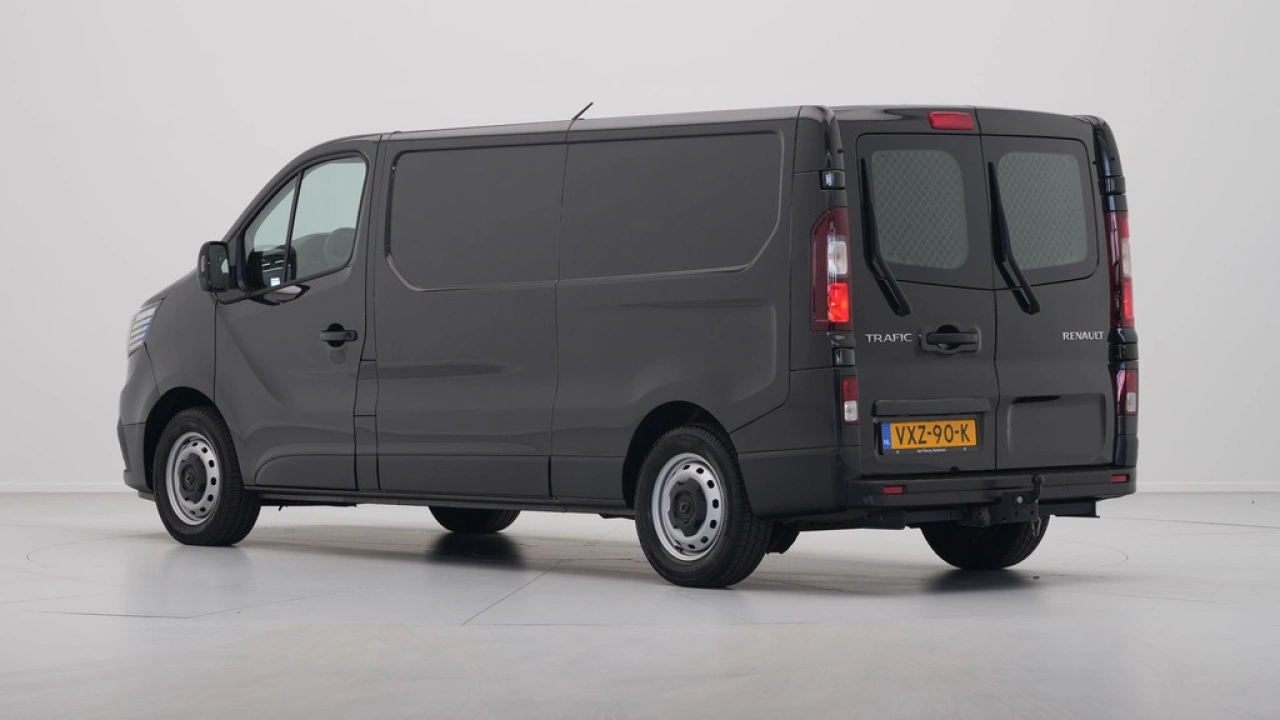 Renault Trafic 2.0 dCi 130 T30 L2H1 Comfort