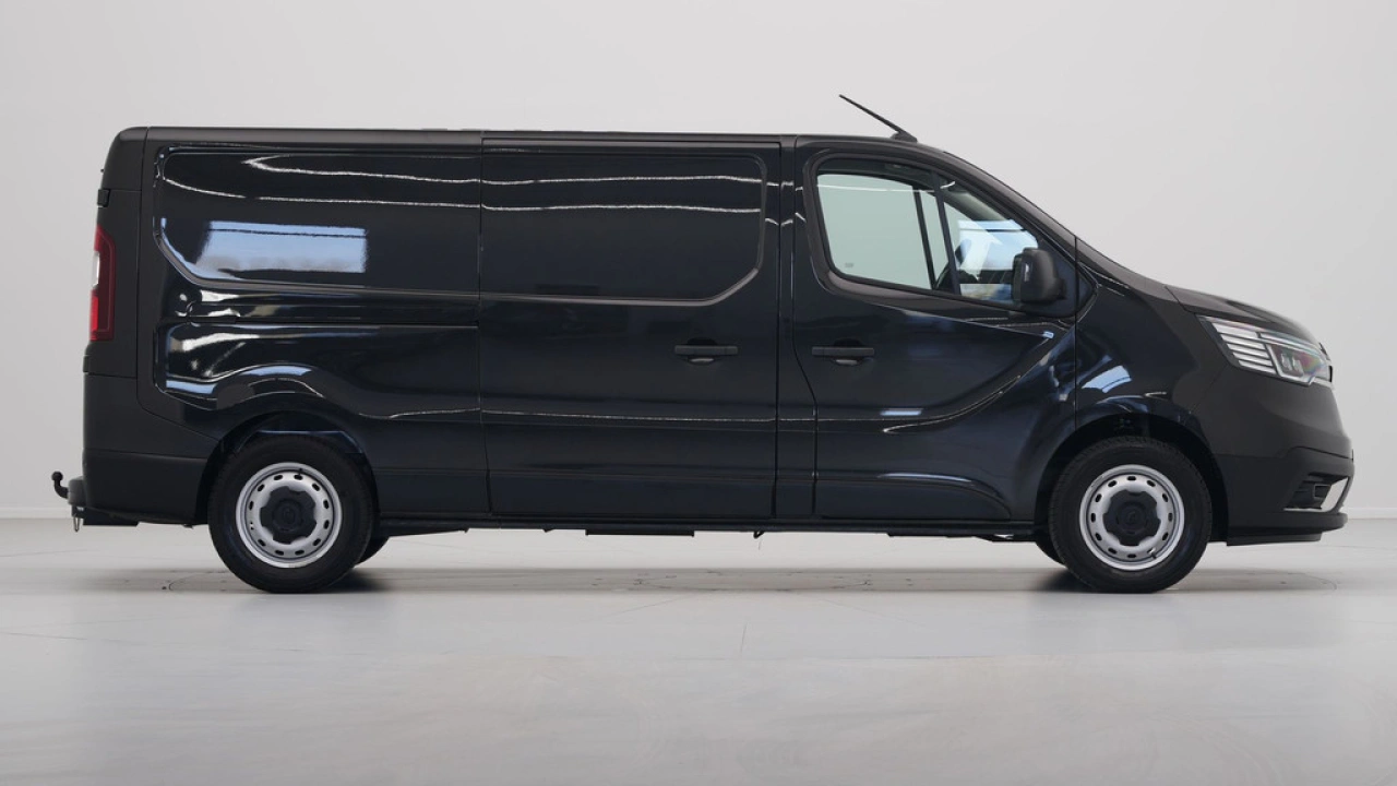 Renault Trafic 2.0 dCi 130 T30 L2H1 Comfort
