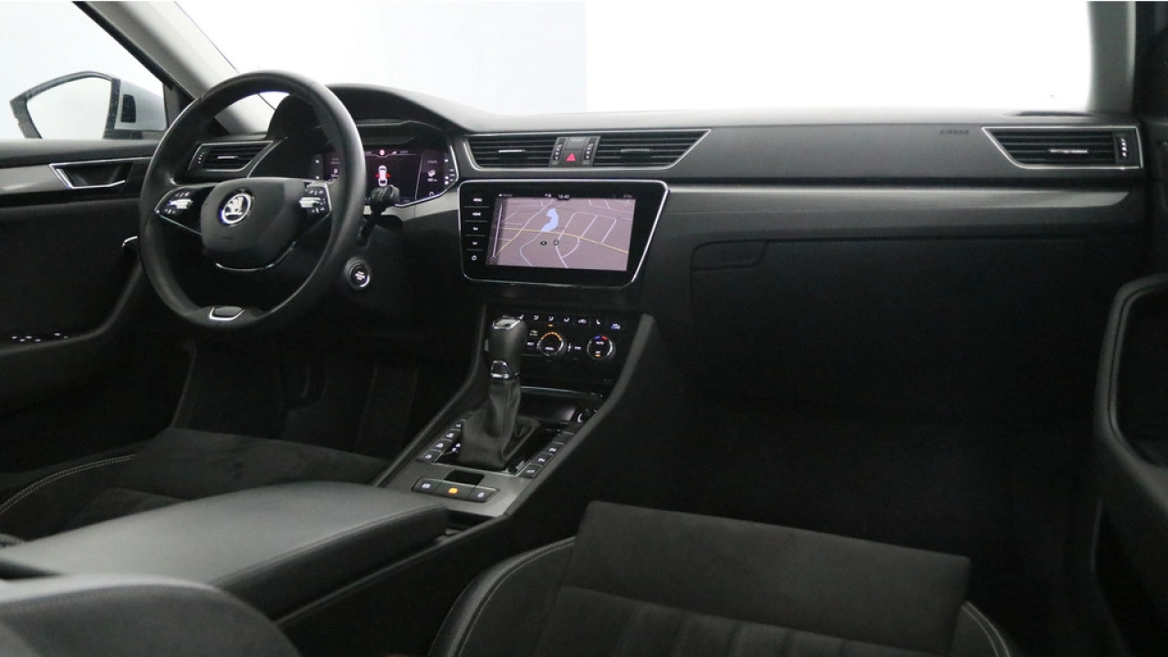Škoda Superb Combi 1.4 TSI iV 218pk PHEV Business Edition
