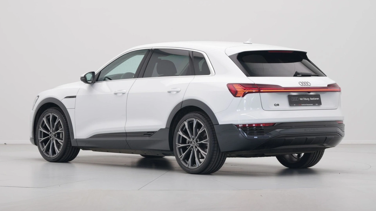 Audi Q8 e-tron 50 quattro Advanced Edition 95 kWh
