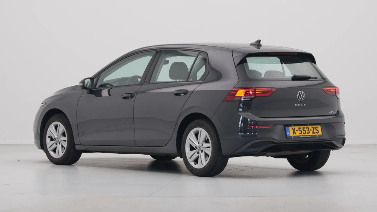 Volkswagen Golf 1.0 eTSI 110pk DSG Life Business