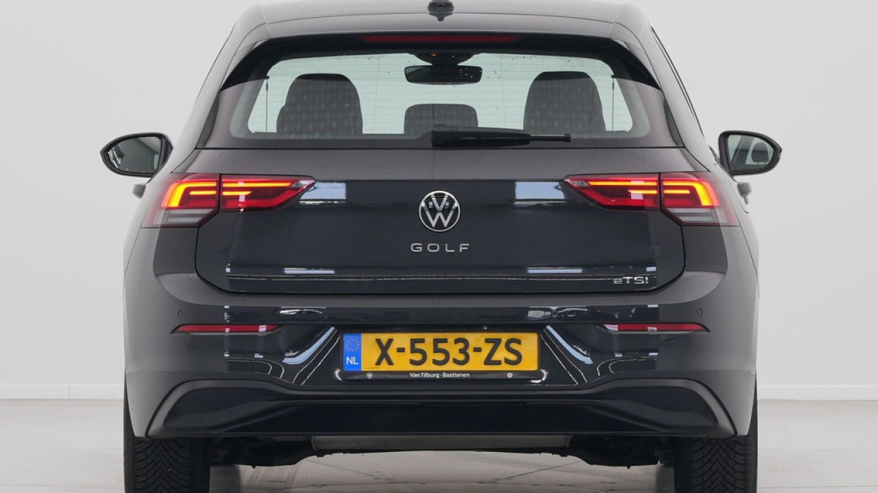 Volkswagen Golf 1.0 eTSI 110pk DSG Life Business