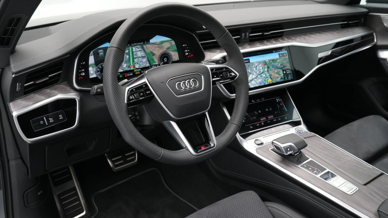Audi A6 Avant 55 TFSI e quattro S edition Competition