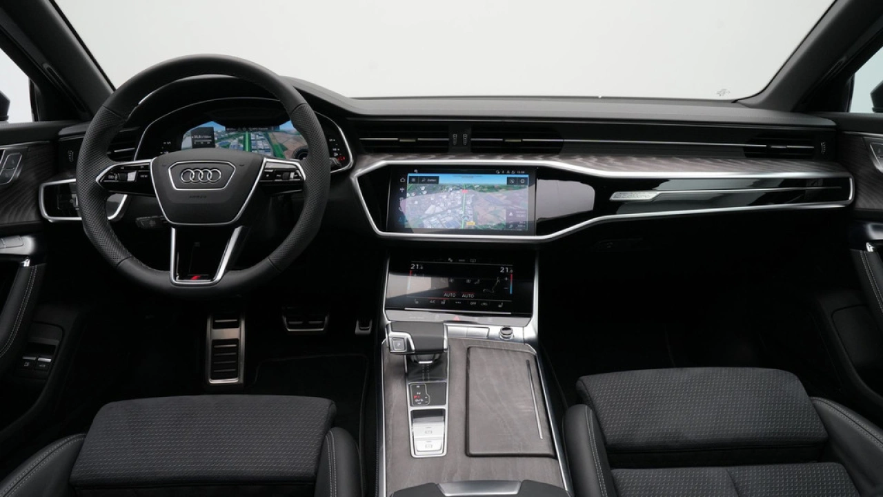 Audi A6 Avant 55 TFSI e quattro S edition Competition