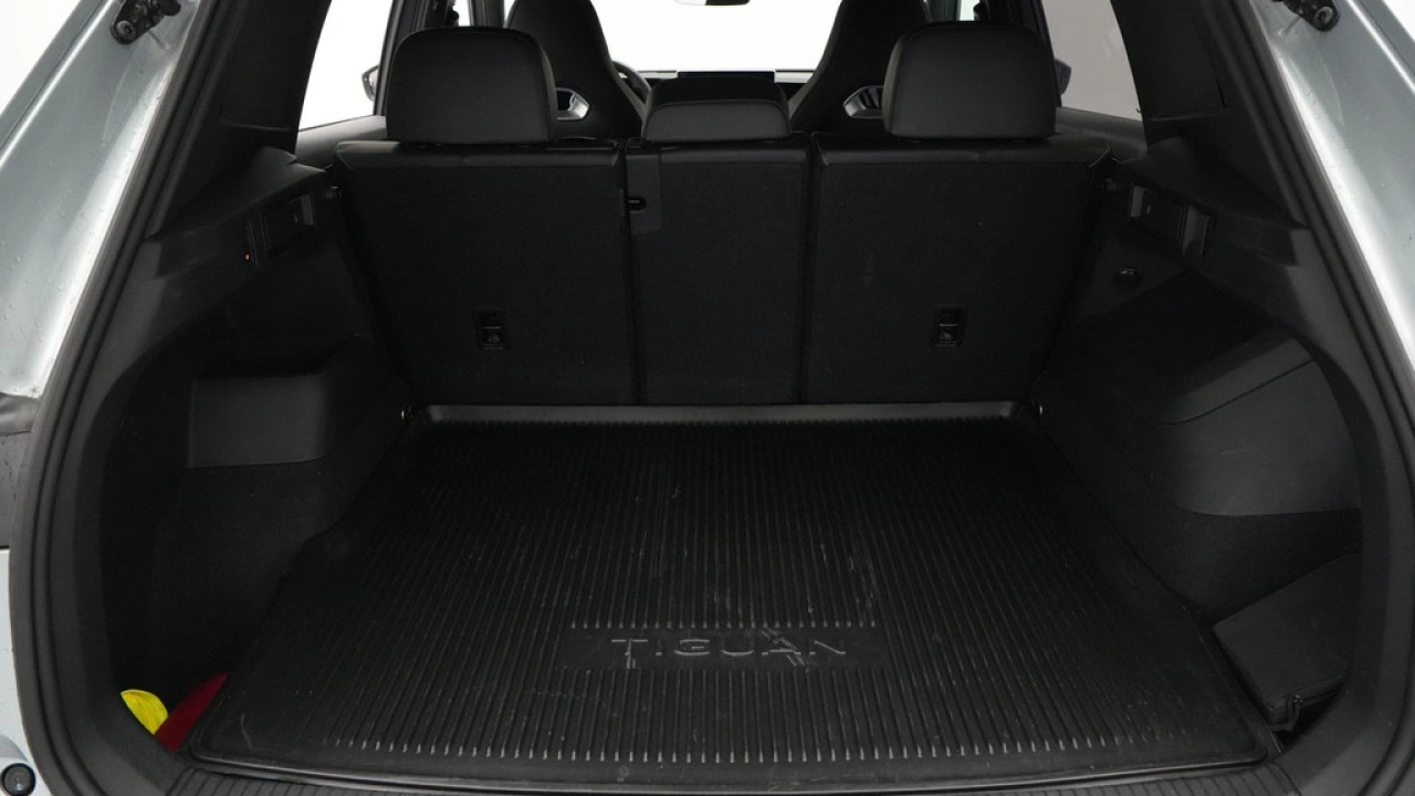 Volkswagen Tiguan 1.5 eTSI R-Line Business