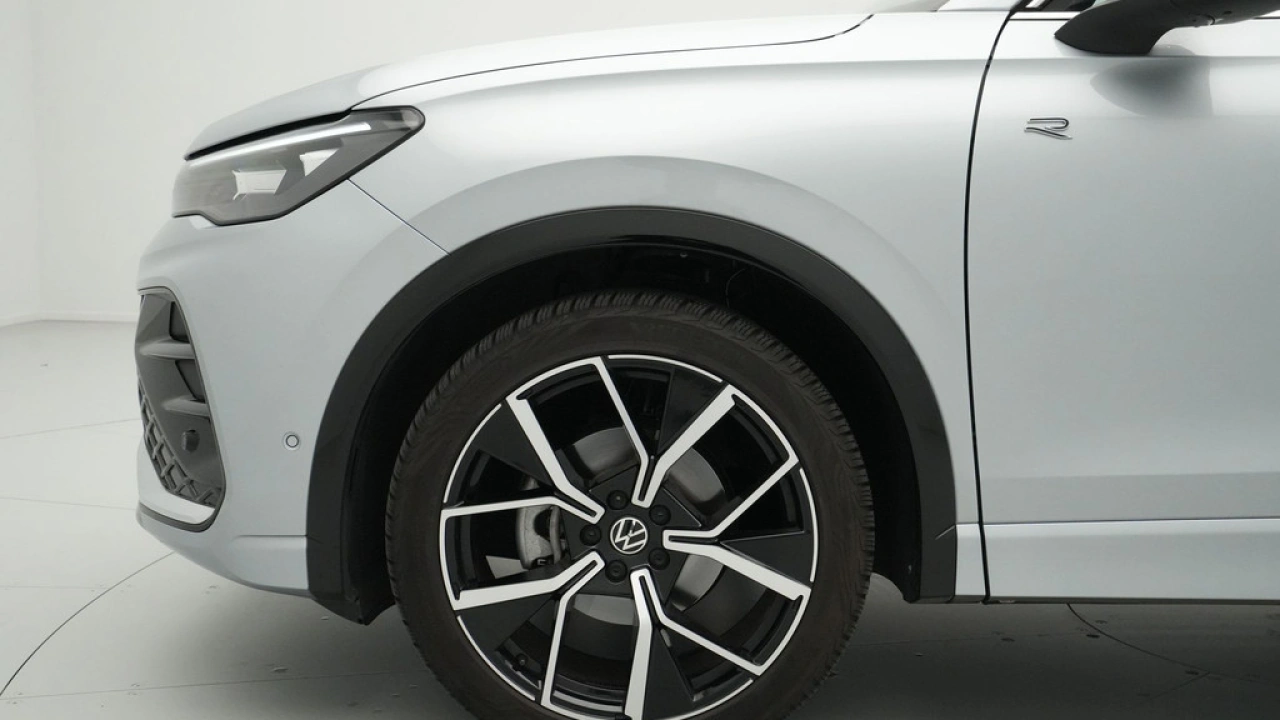 Volkswagen Tiguan 1.5 eTSI R-Line Business