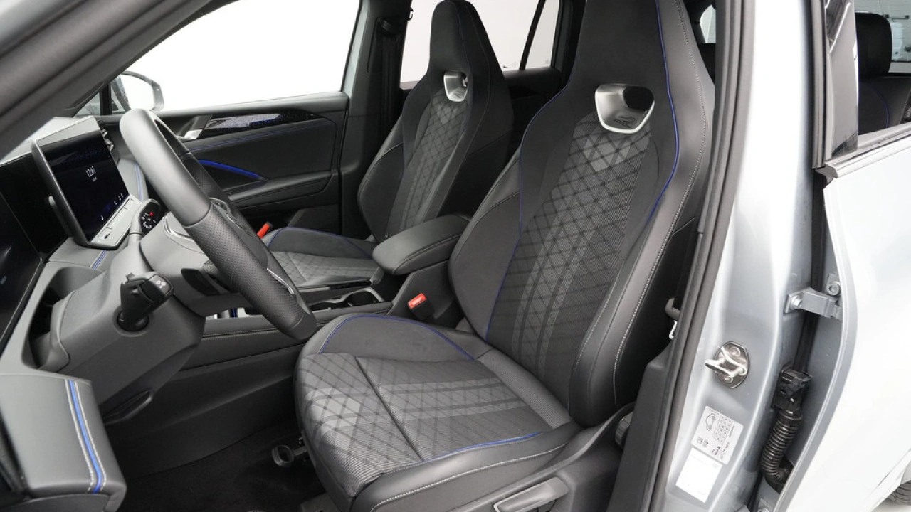 Volkswagen Tiguan 1.5 eTSI R-Line Business