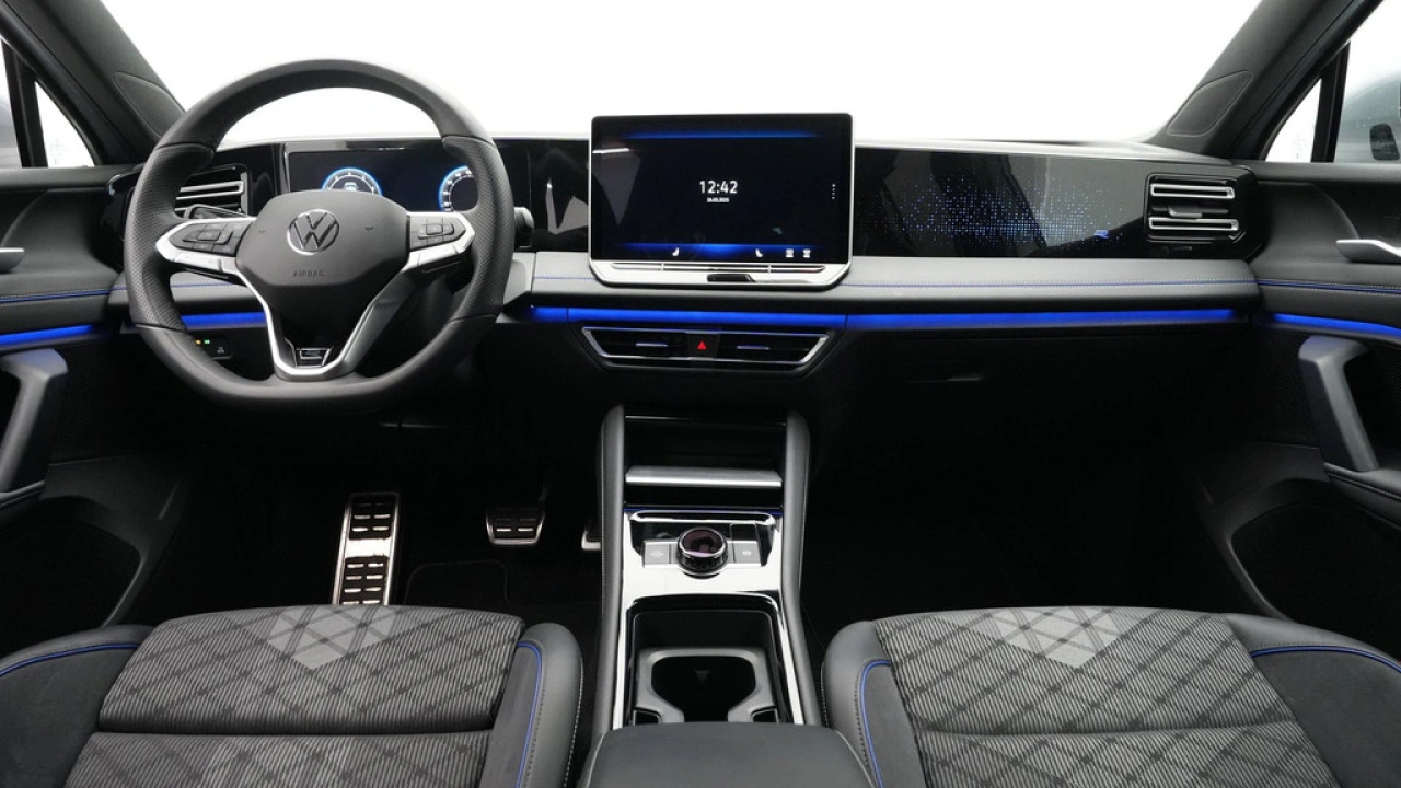 Volkswagen Tiguan 1.5 eTSI R-Line Business