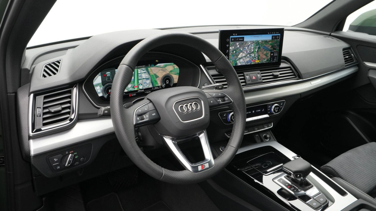 Audi Q5 50 TFSI e 299 pk S-Tronic S line edition Competition