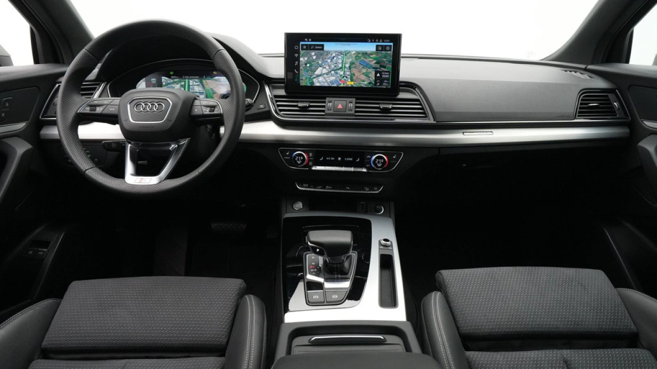 Audi Q5 50 TFSI e 299 pk S-Tronic S line edition Competition