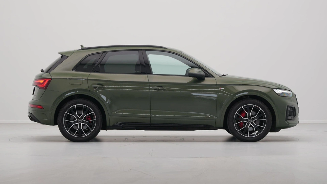 Audi Q5 50 TFSI e 299 pk S-Tronic S line edition Competition