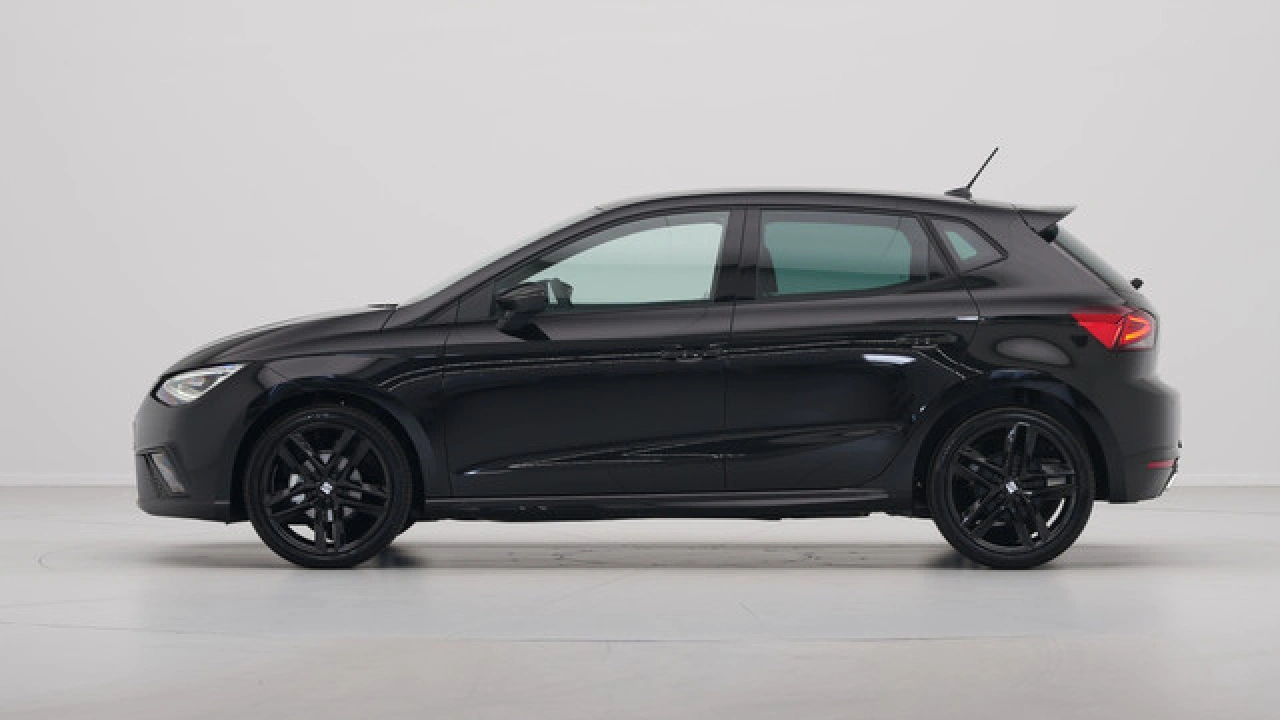 SEAT Ibiza FR Business Connect