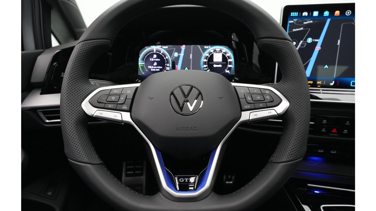 Volkswagen Golf GTE