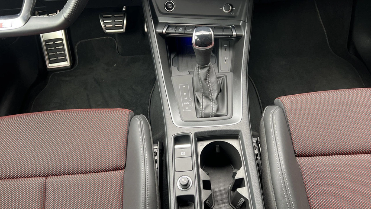 Audi Q3 45 TFSI e 245pk PHEV S edition
