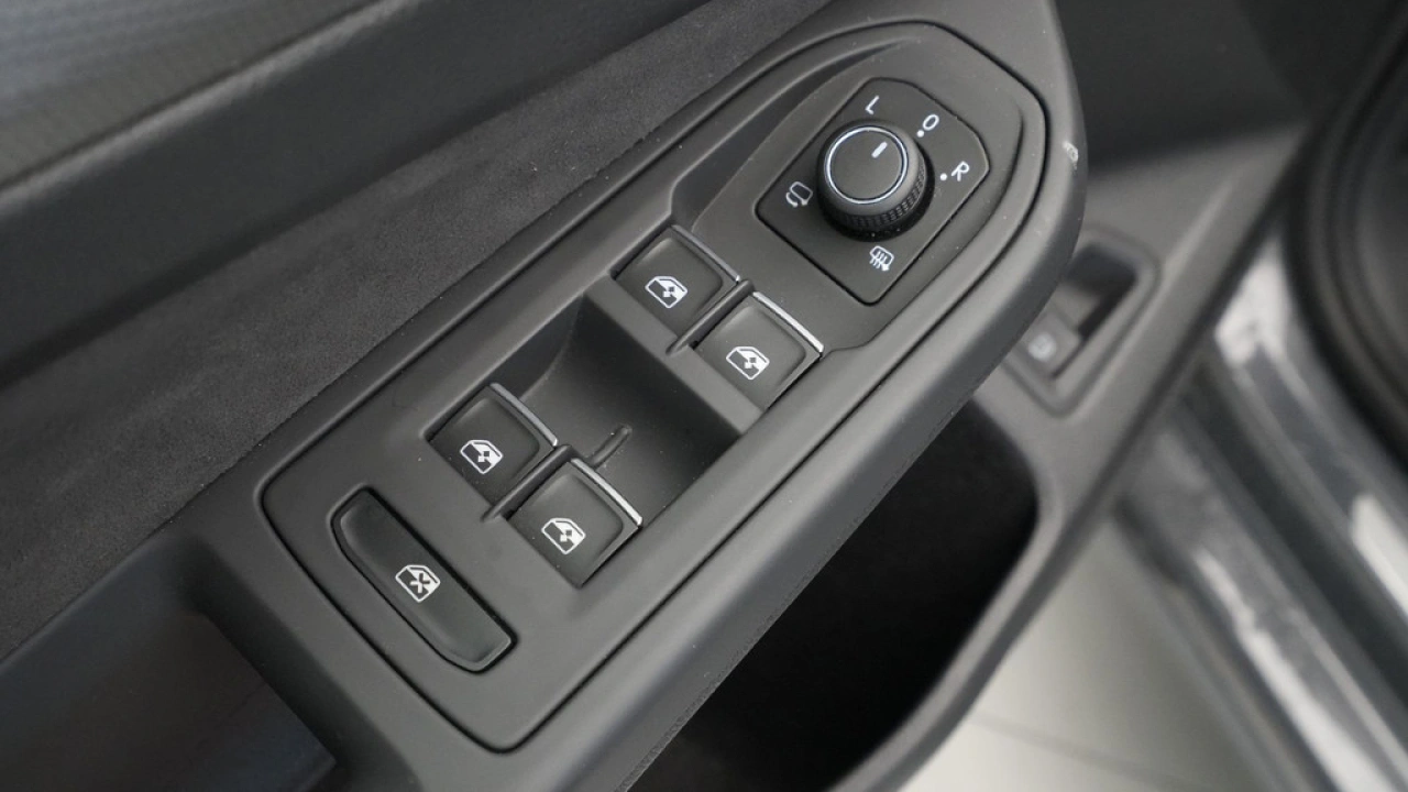 Volkswagen Golf 1.5 eHybrid 50 Edition