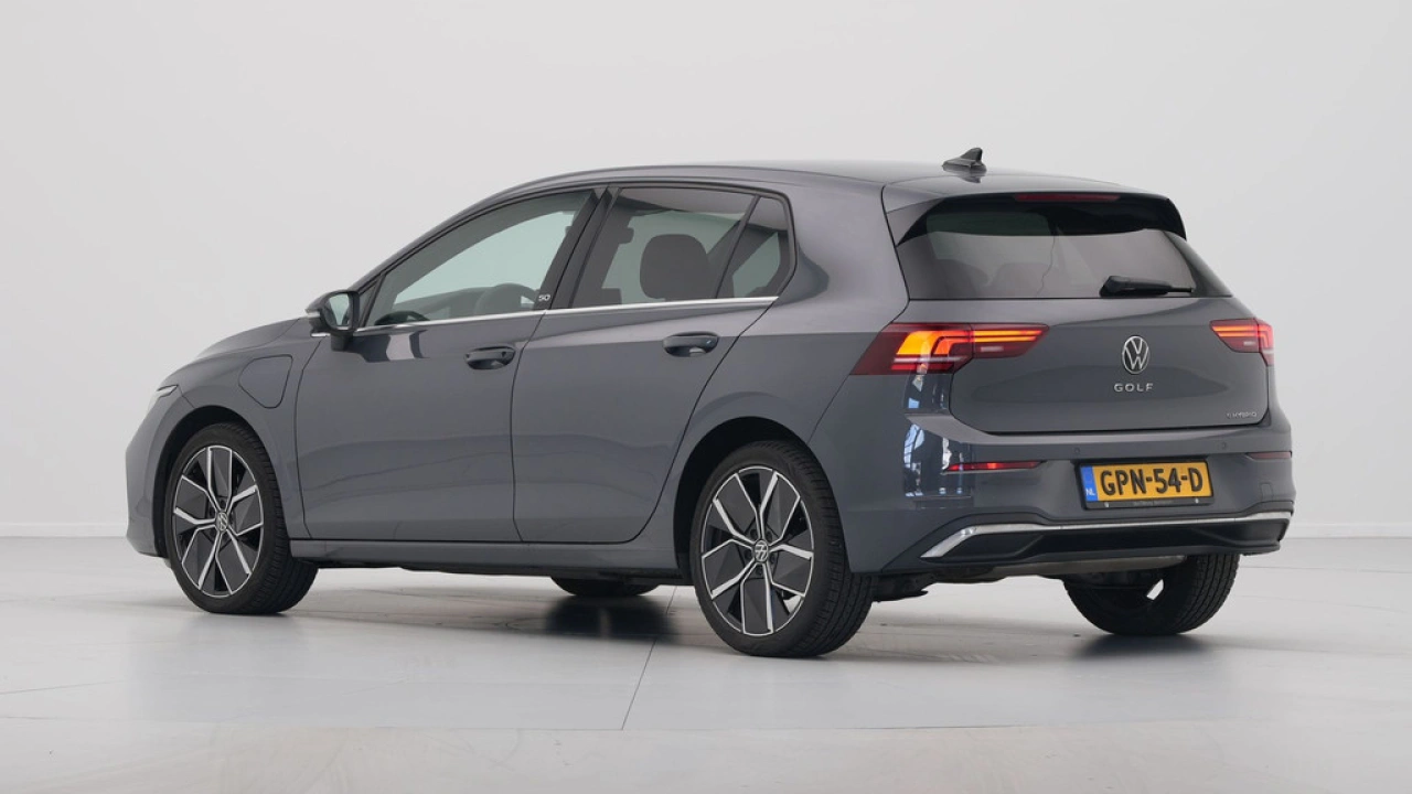 Volkswagen Golf 1.5 eHybrid 50 Edition