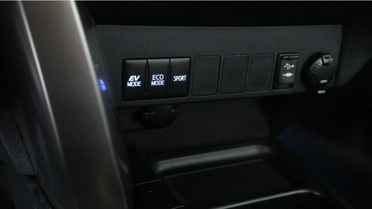 Toyota RAV4 2.5 Hybrid AWD Dynamic