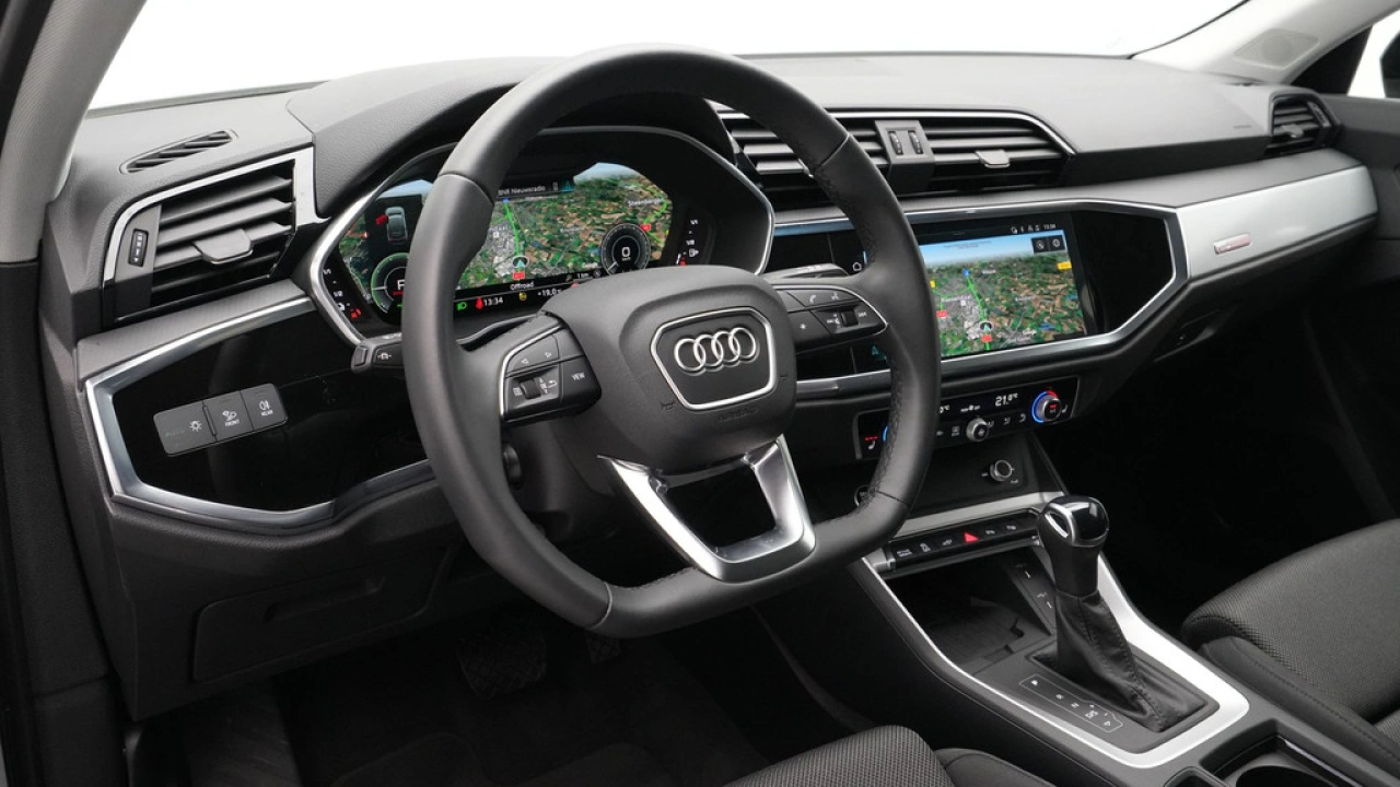 Audi Q3 Sportback 45 TFSI e 245 pk S-Tronic S Line Edition