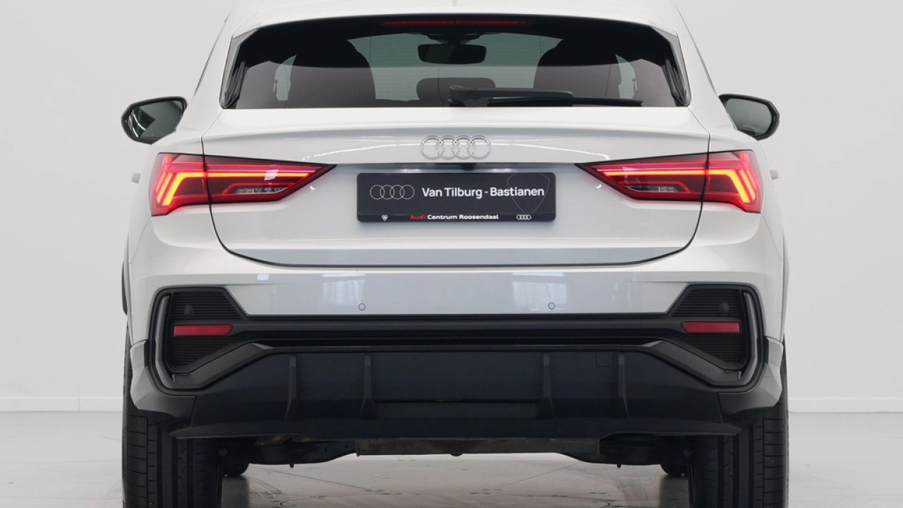 Audi Q3 Sportback 45 TFSI e 245 pk S-Tronic S Line Edition