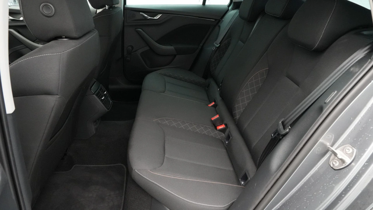 Škoda Scala 1.0 TSI 110pk DSG Ambition