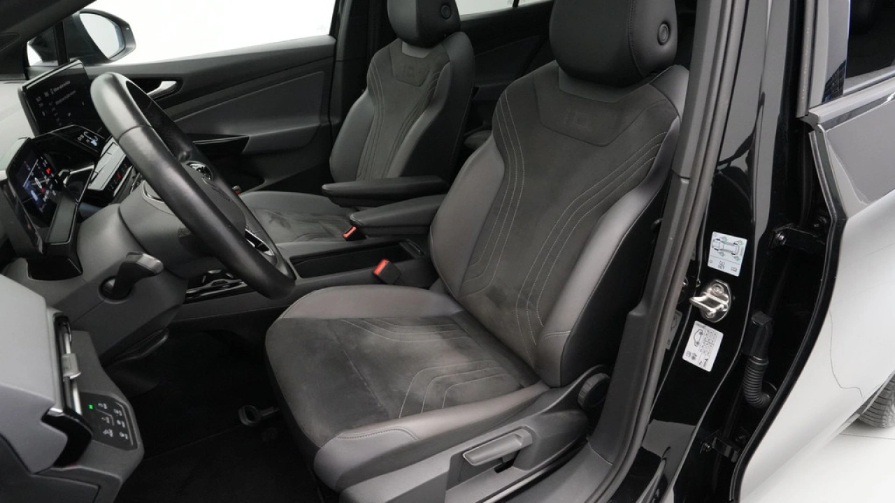 Volkswagen ID.5 Pro 77 kWh Black Edition