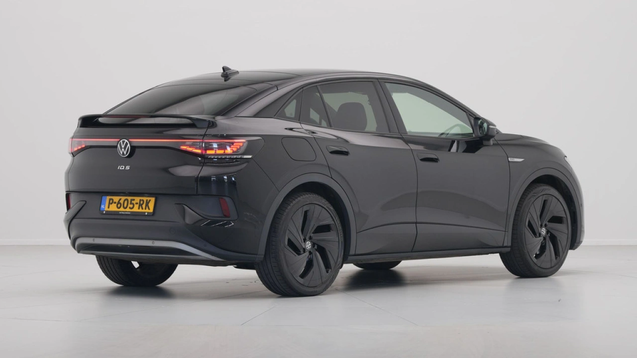 Volkswagen ID.5 Pro 77 kWh Black Edition