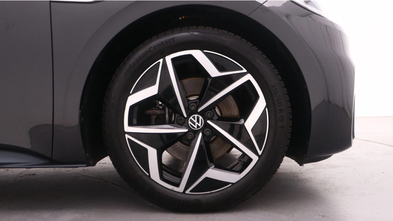 Volkswagen ID.3 First Plus 58 kWh 204pk Navigatie Camera