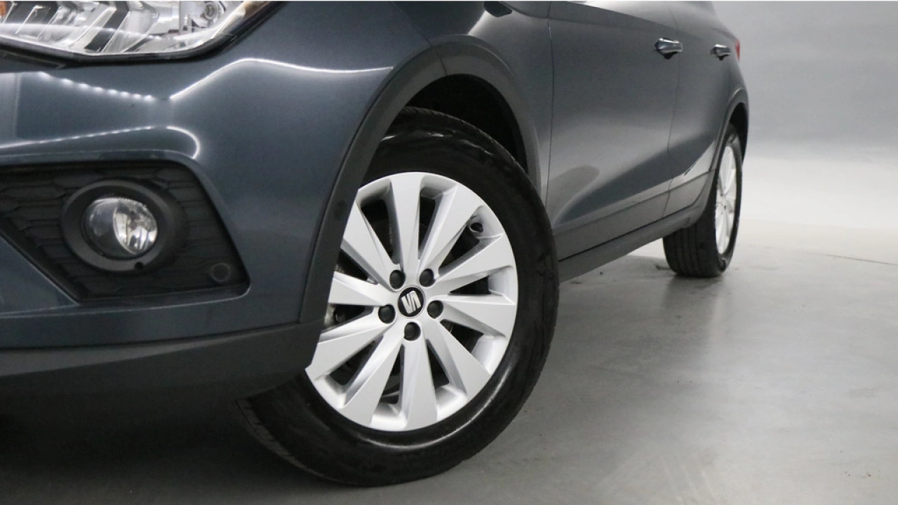 SEAT Arona 1.0 TSI 95pk Style Business Intense