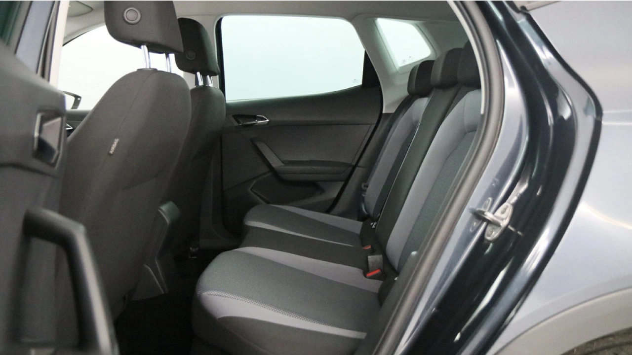 SEAT Arona 1.0 TSI 95pk Style Business Intense