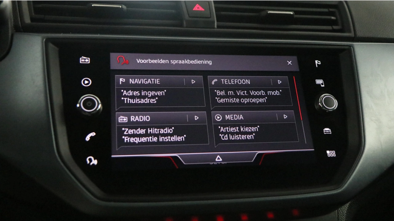 SEAT Arona 1.0 TSI 95pk Style Business Intense