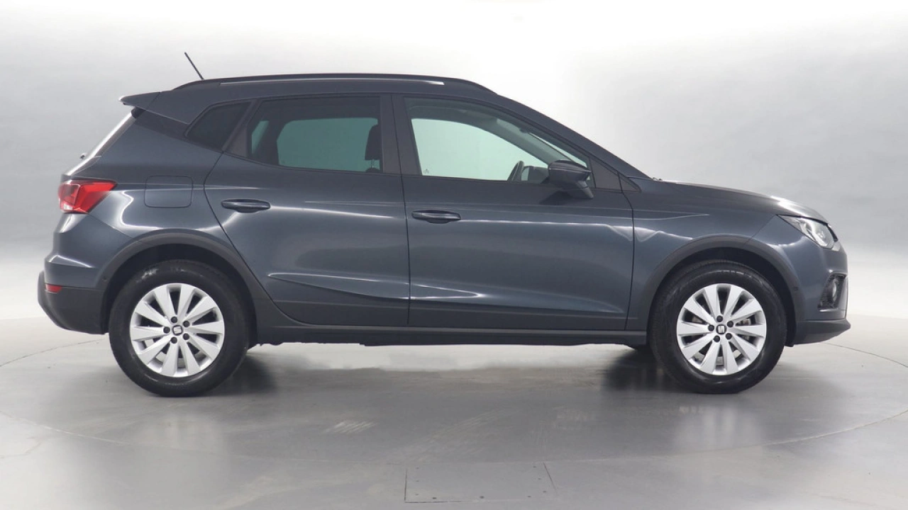 SEAT Arona 1.0 TSI 95pk Style Business Intense