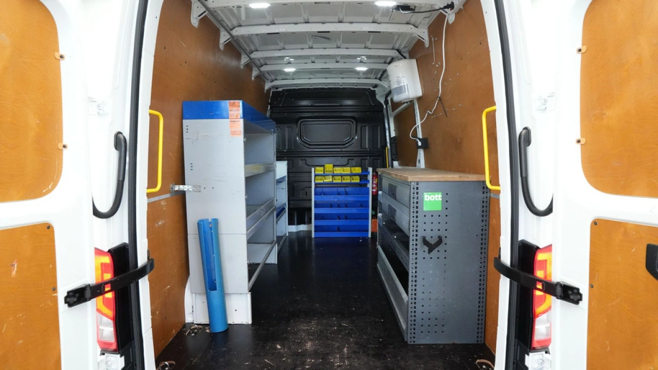 MAN TGE 35 2.0 140pk DSG Standaard Hoog