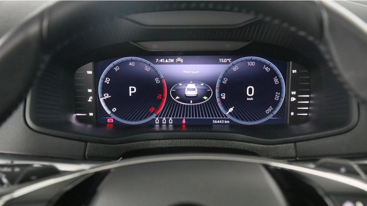 Škoda Karoq 1.5 TSI 150pk Automaat Business Edition