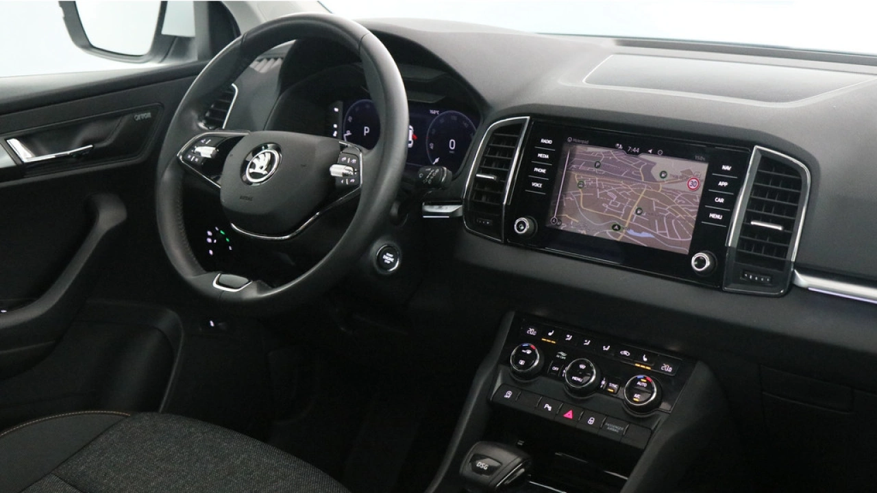 Škoda Karoq 1.5 TSI 150pk Automaat Business Edition