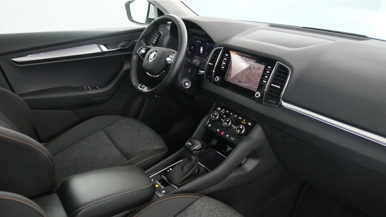 Škoda Karoq 1.5 TSI 150pk Automaat Business Edition