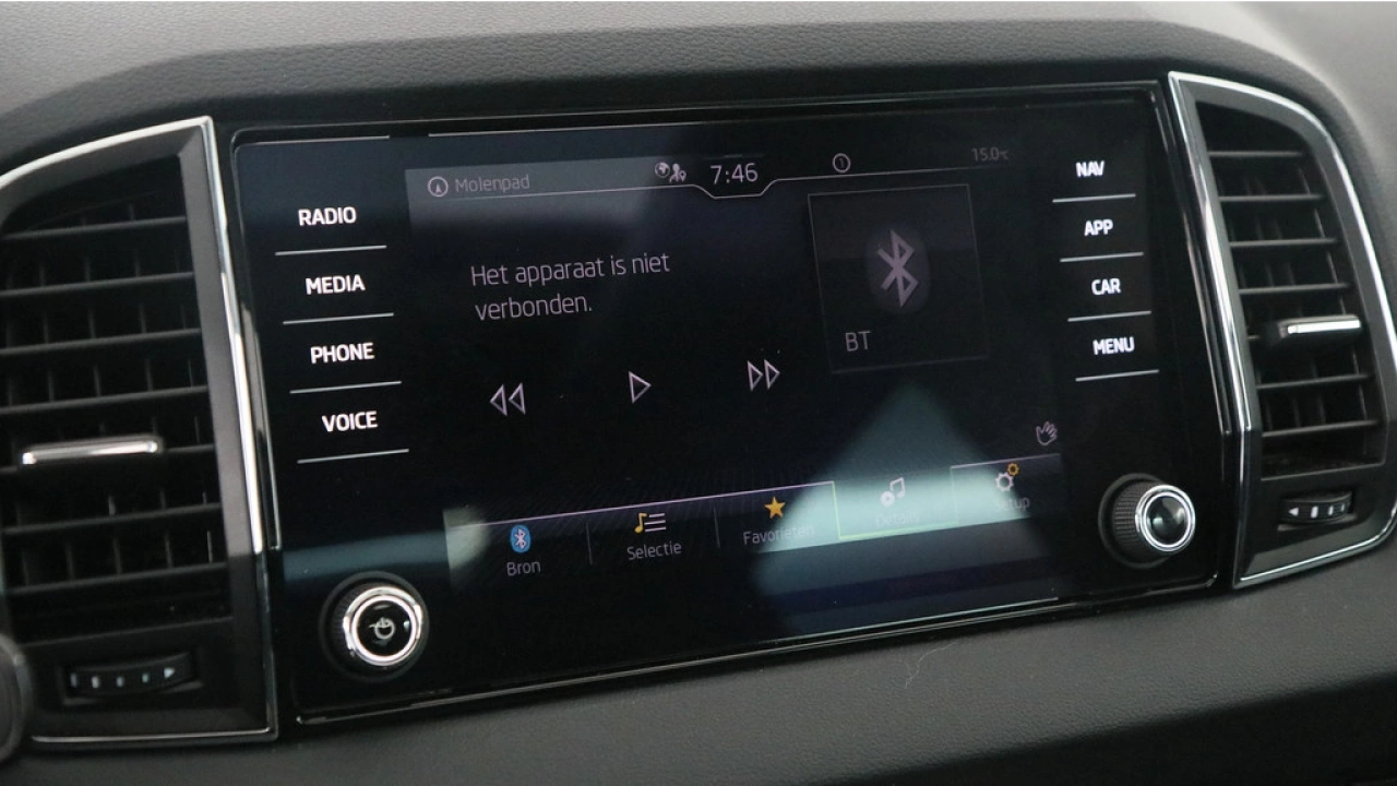 Škoda Karoq 1.5 TSI 150pk Automaat Business Edition