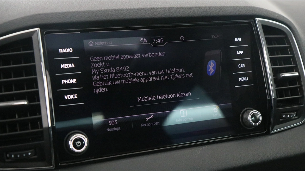Škoda Karoq 1.5 TSI 150pk Automaat Business Edition