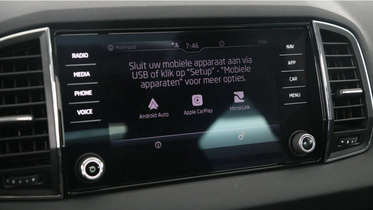 Škoda Karoq 1.5 TSI 150pk Automaat Business Edition