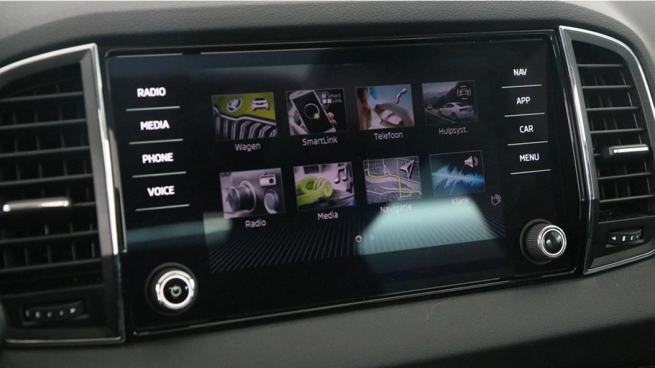 Škoda Karoq 1.5 TSI 150pk Automaat Business Edition