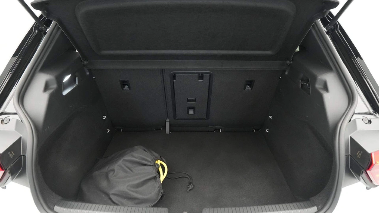 Volkswagen ID.3 First Plus 58 kWh 204pk