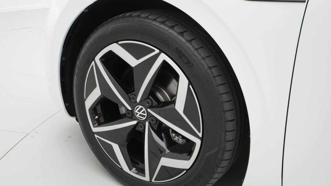 Volkswagen ID.3 First Plus 58 kWh 204pk