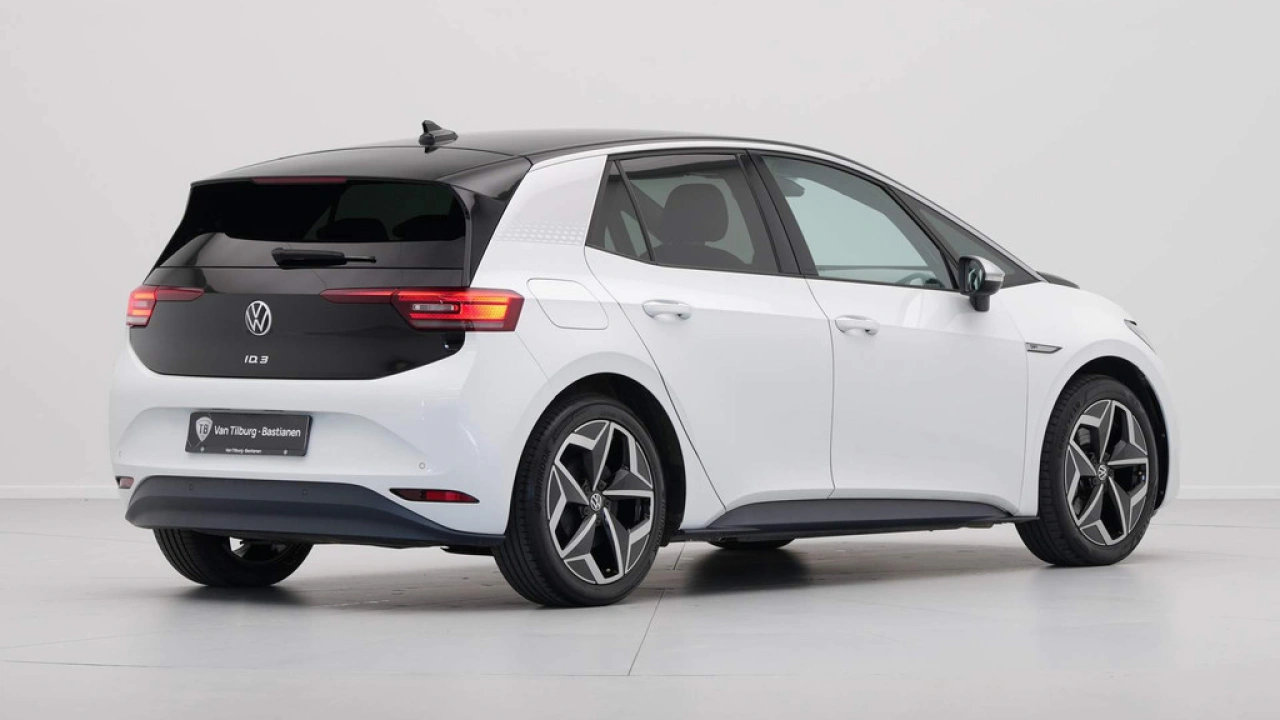 Volkswagen ID.3 First Plus 58 kWh 204pk