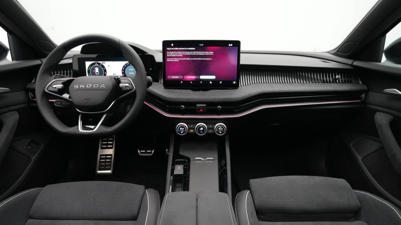 Škoda Superb Combi 1.5 TSI PHEV Sportline Business